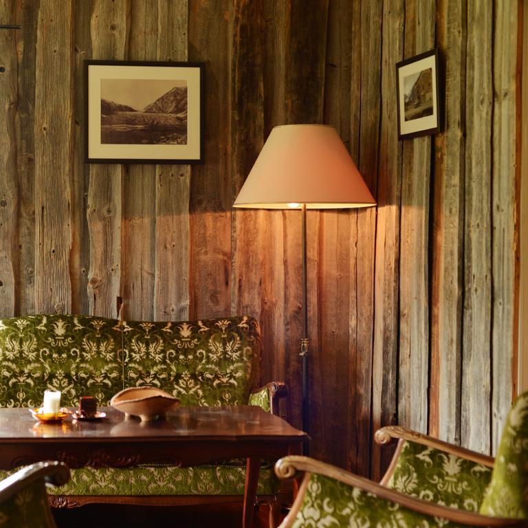 Nigardsbreen Lodge Luster ภายนอก รูปภาพ